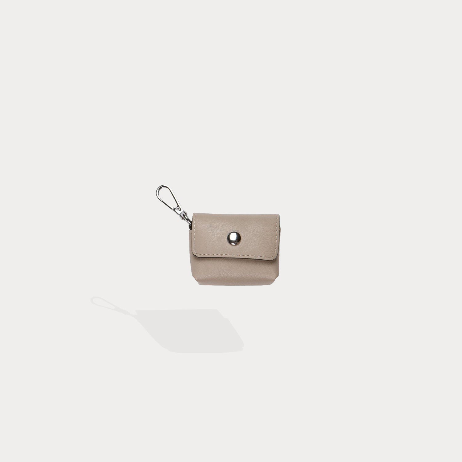 1_1_Avery_AirPod_Clip-On_Pouch_-_TaupeSilver.jpg