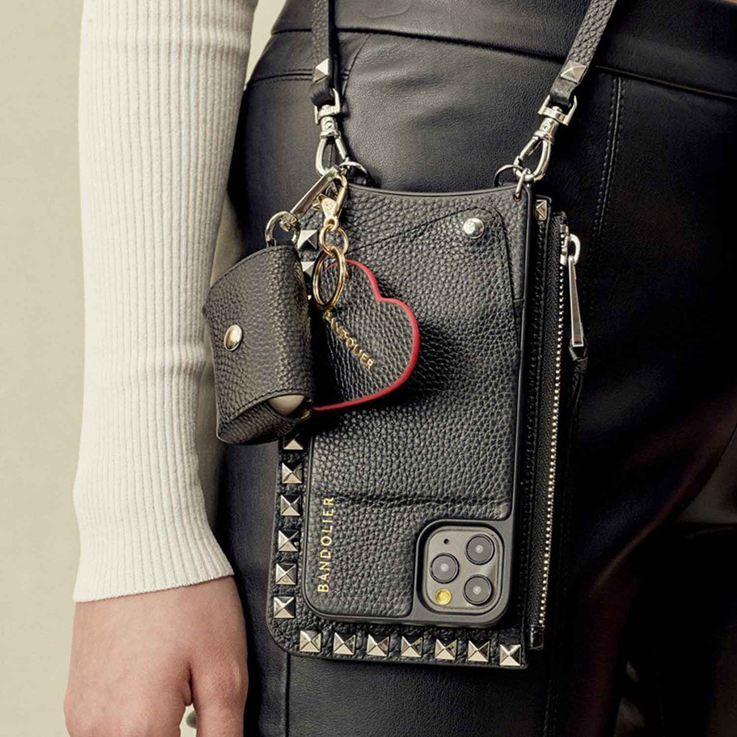 7_Bandolier-Pebble-Leather-Heart-Keychain---Black-Red-Gold.jpg