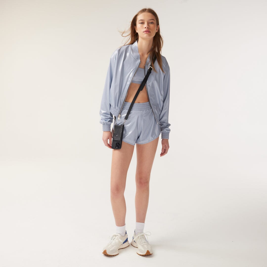hailey_black-silver_0801_56f5aa46-7991-43ba-ab6e-eee5996c77b0.jpg